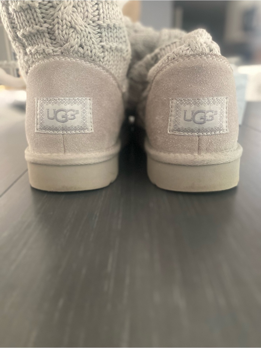 Grey  Ugg - Picture 5 of 7